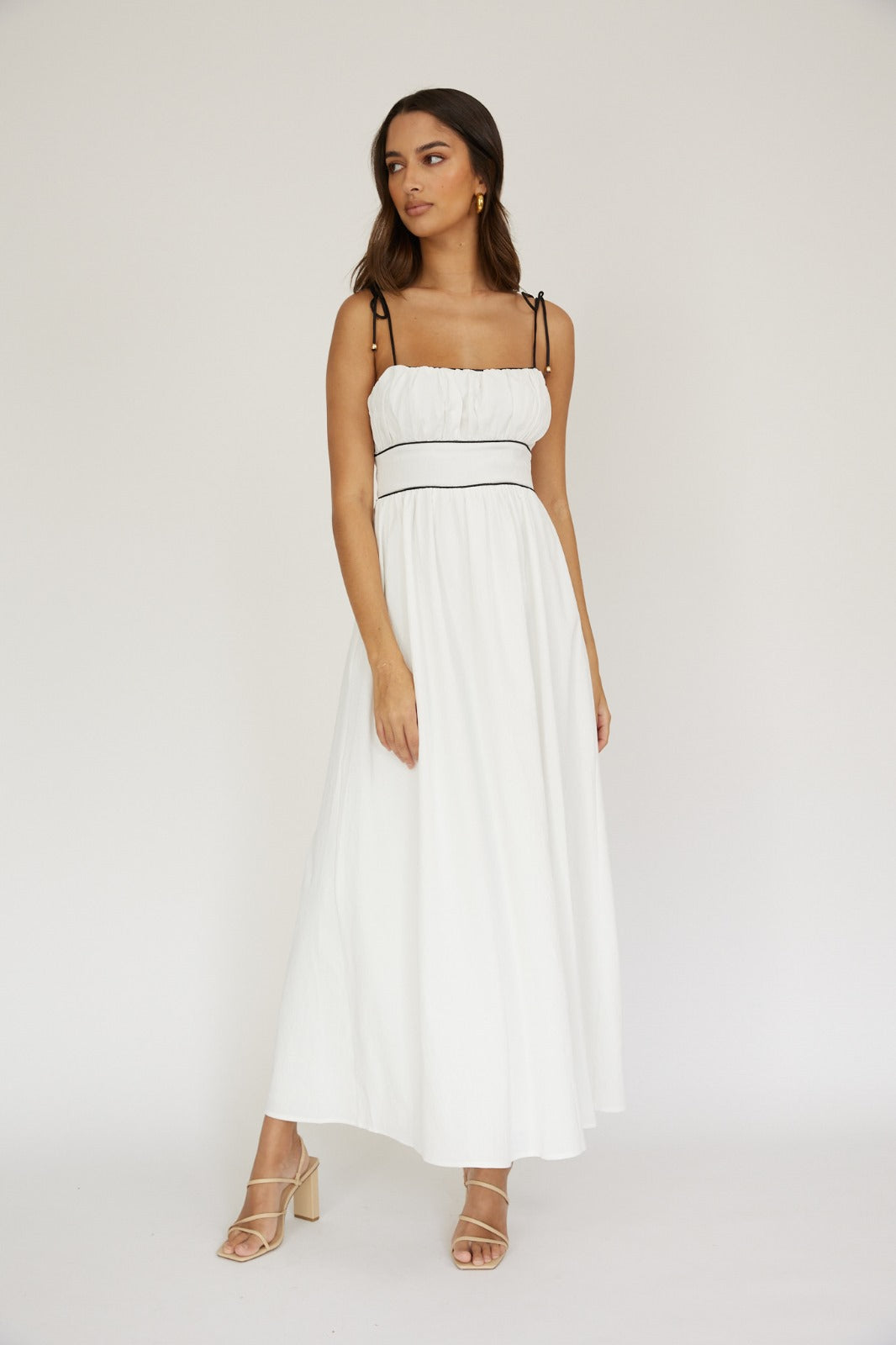 Picnic white long dress